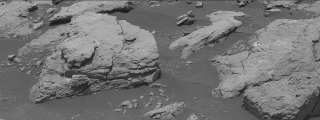 Sol 2975: Mast Camera (Mastcam)