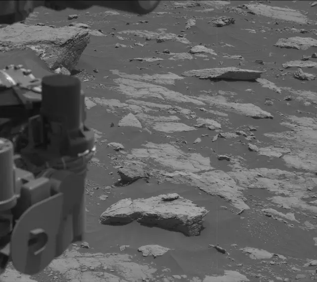 Sol 2975: Mast Camera (Mastcam)