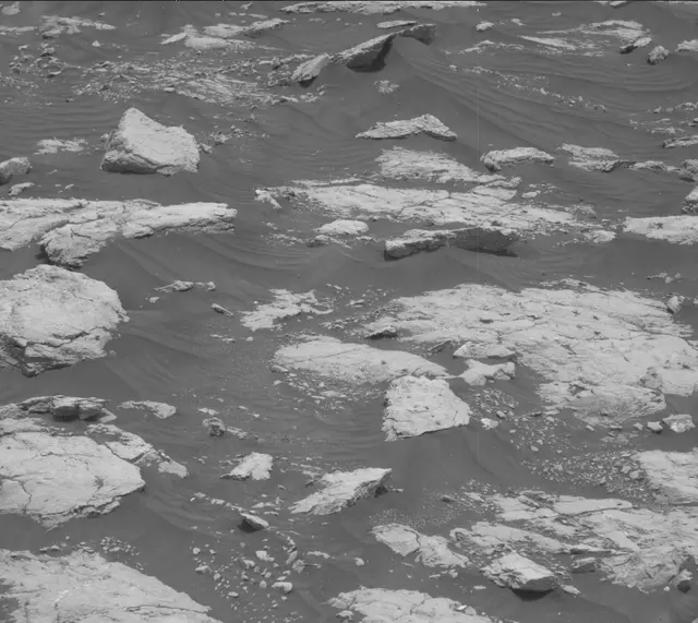 Sol 2975: Mast Camera (Mastcam)