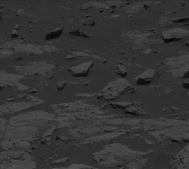 Sol 2975: Mast Camera (Mastcam)