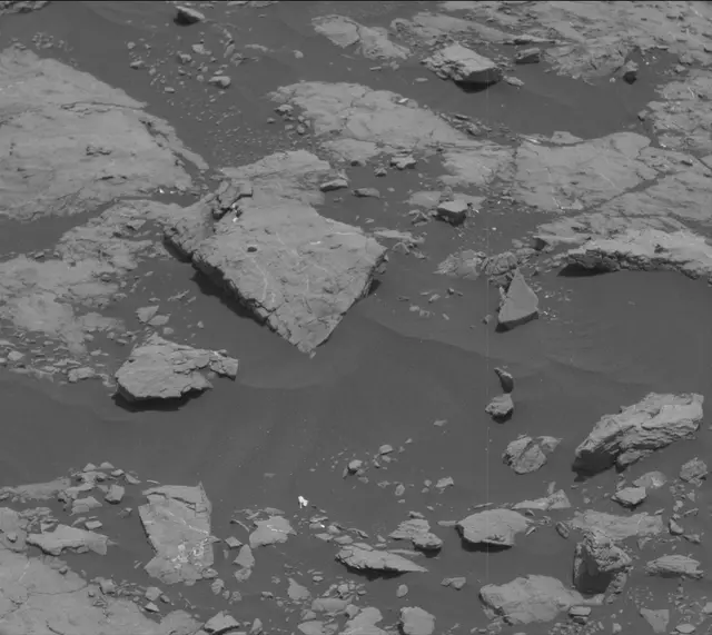 Sol 2975: Mast Camera (Mastcam)
