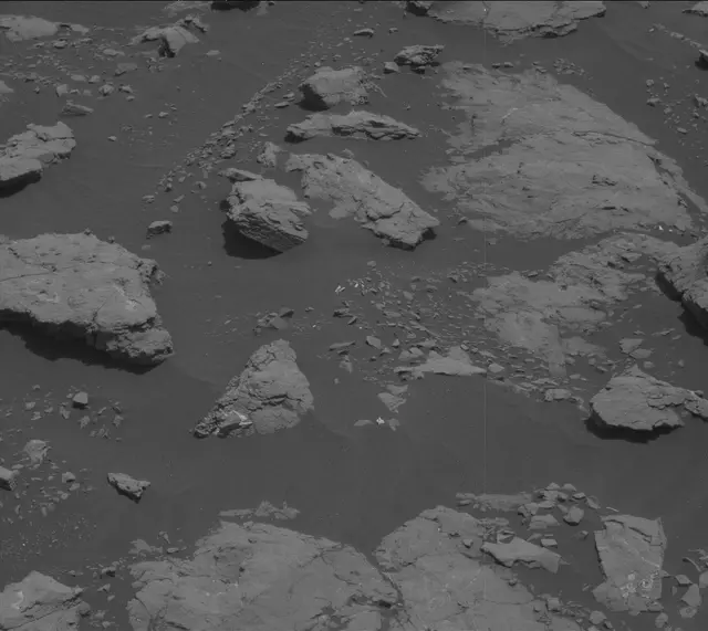 Sol 2975: Mast Camera (Mastcam)