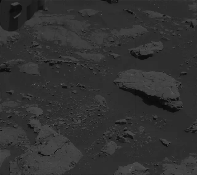 Sol 2975: Mast Camera (Mastcam)