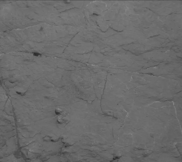Sol 2975: Mast Camera (Mastcam)