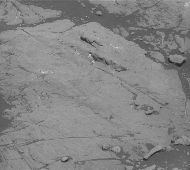 Sol 2976: Mast Camera (Mastcam)