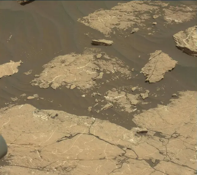Sol 2977: Mast Camera (Mastcam)