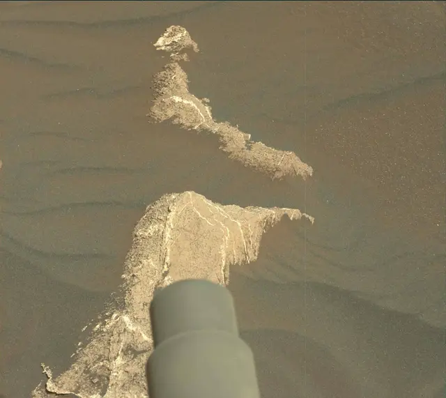 Sol 2979: Mast Camera (Mastcam)