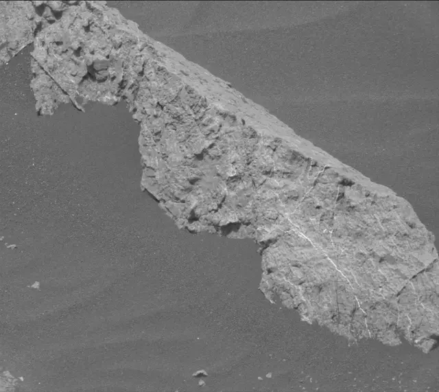 Sol 2979: Mast Camera (Mastcam)