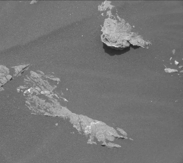 Sol 2979: Mast Camera (Mastcam)