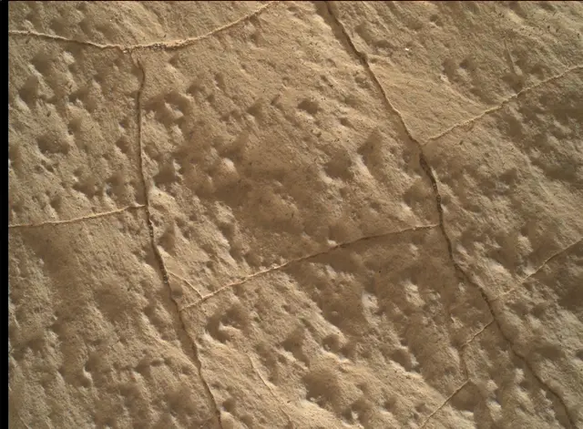 Sol 2989: Mars Hand Lens Imager (MAHLI)