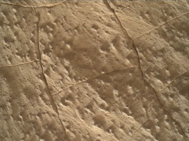 Sol 2989: Mars Hand Lens Imager (MAHLI)
