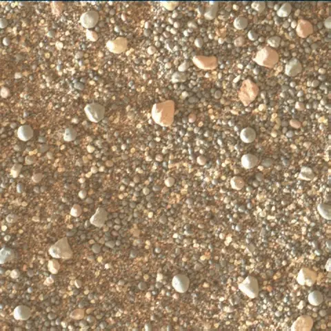 Sol 2989: Mars Hand Lens Imager (MAHLI)