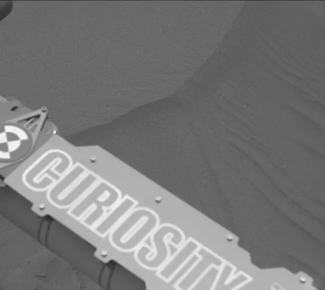 Sol 2991: Mast Camera (Mastcam)