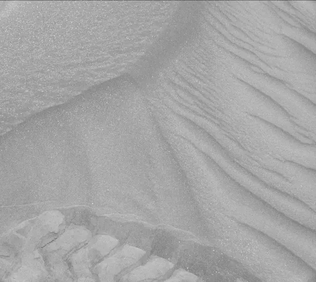 Sol 2992: Mast Camera (Mastcam)