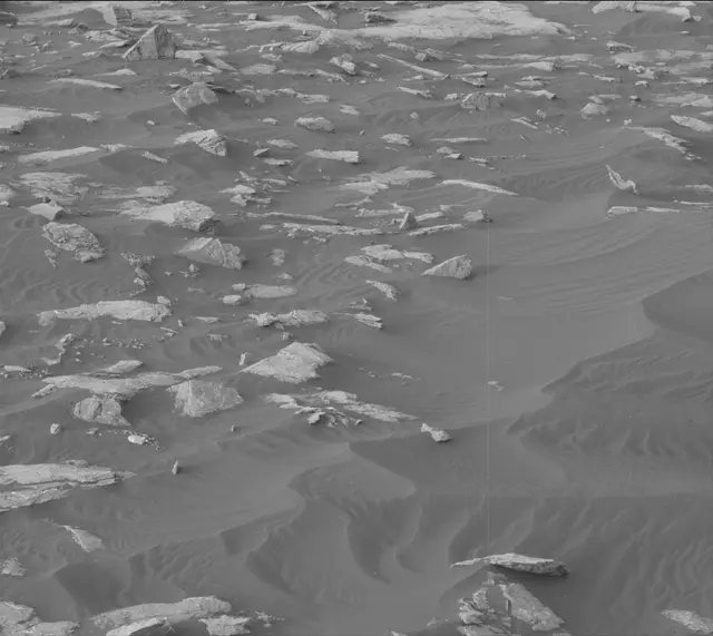 Sol 2992: Mast Camera (Mastcam)