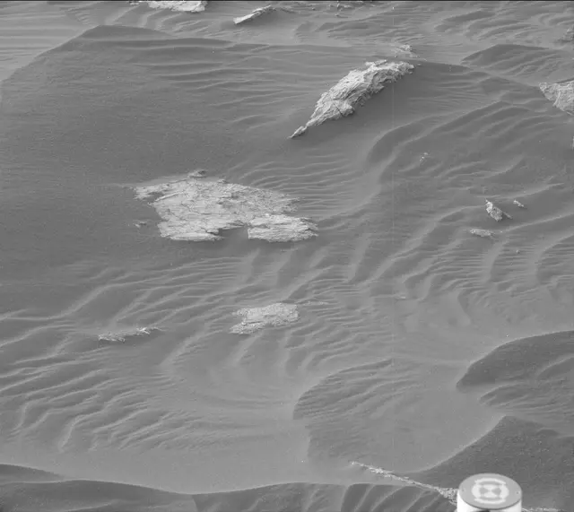 Sol 2992: Mast Camera (Mastcam)