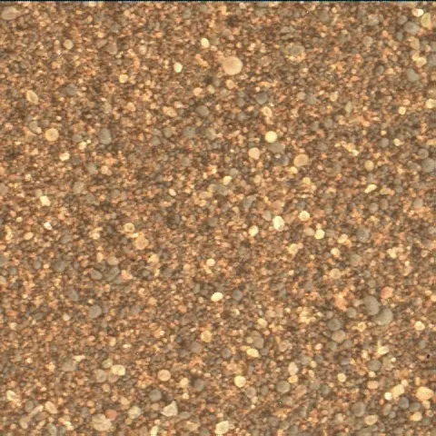 Sol 2993: Mars Hand Lens Imager (MAHLI)