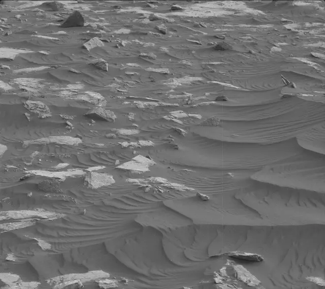 Sol 2994: Mast Camera (Mastcam)