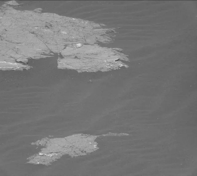 Sol 2994: Mast Camera (Mastcam)