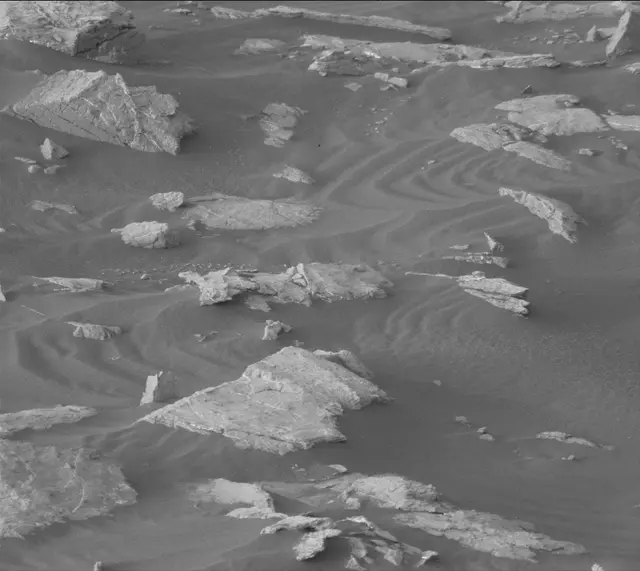 Sol 2994: Mast Camera (Mastcam)