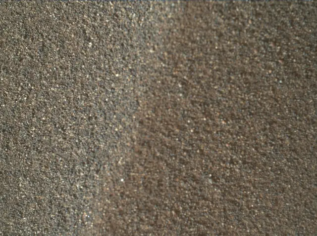 Sol 2994: Mars Hand Lens Imager (MAHLI)