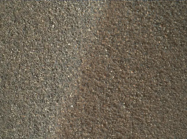 Sol 2994: Mars Hand Lens Imager (MAHLI)