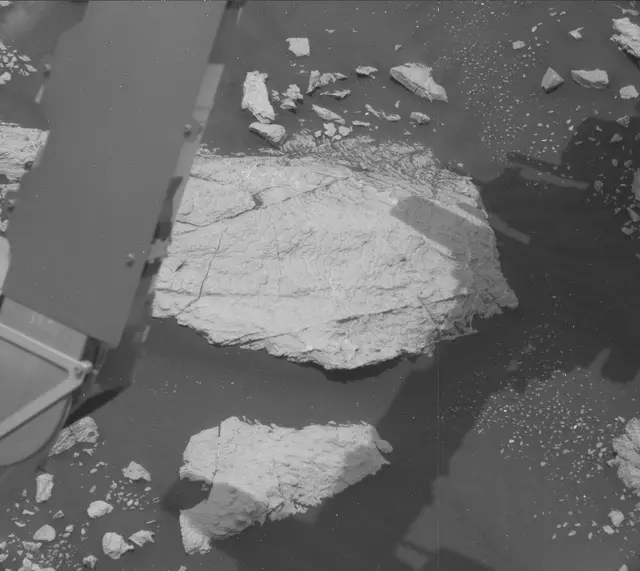 Sol 2997: Mast Camera (Mastcam)