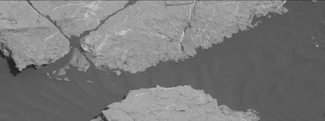 Sol 2998: Mast Camera (Mastcam)