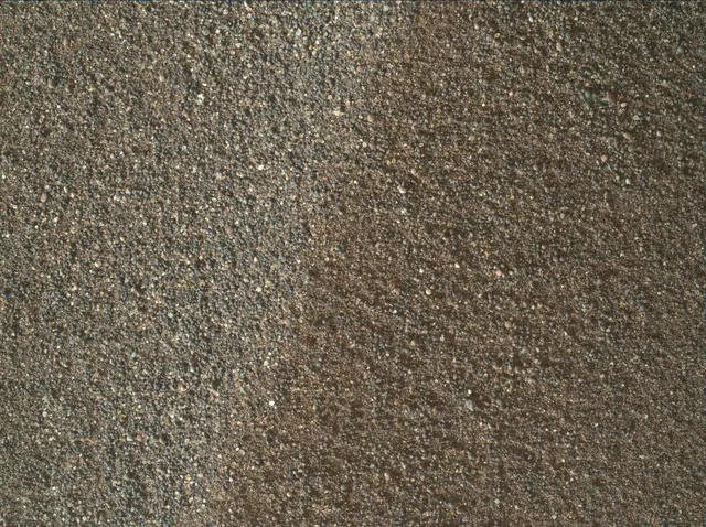 Sol 2998: Mars Hand Lens Imager (MAHLI)