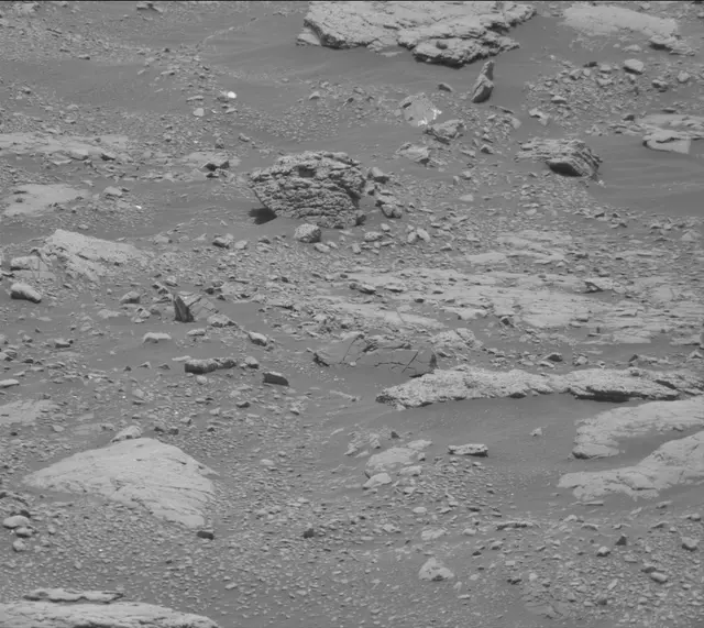 Sol 3003: Mast Camera (Mastcam)