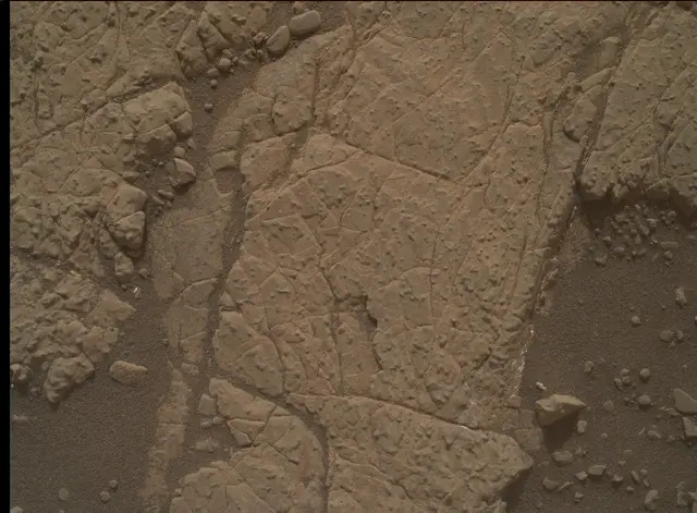 Sol 3004: Mars Hand Lens Imager (MAHLI)