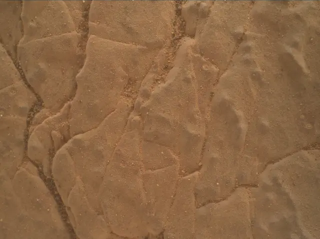 Sol 3004: Mars Hand Lens Imager (MAHLI)