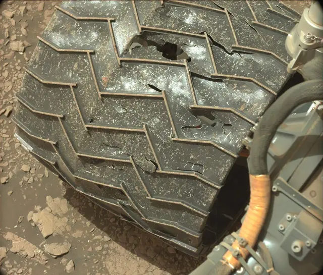 Sol 3005: Mast Camera (Mastcam)