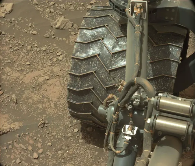 Sol 3005: Mast Camera (Mastcam)