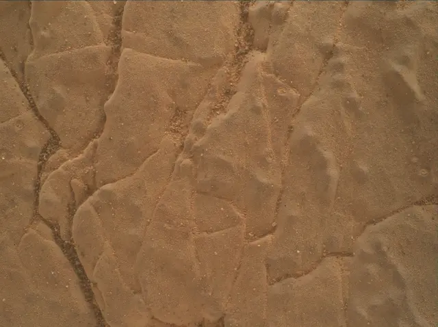 Sol 3005: Mars Hand Lens Imager (MAHLI)