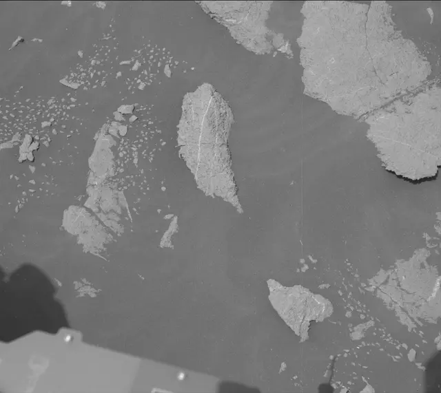 Sol 3036: Mast Camera (Mastcam)