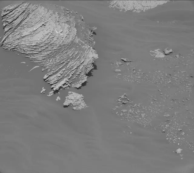 Sol 3060: Mast Camera (Mastcam)