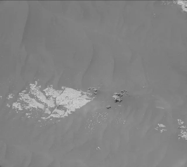 Sol 3060: Mast Camera (Mastcam)