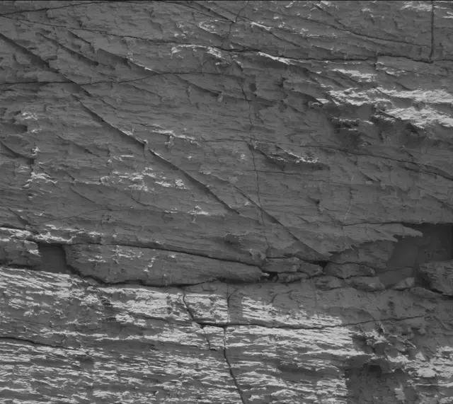 Sol 3061: Mast Camera (Mastcam)