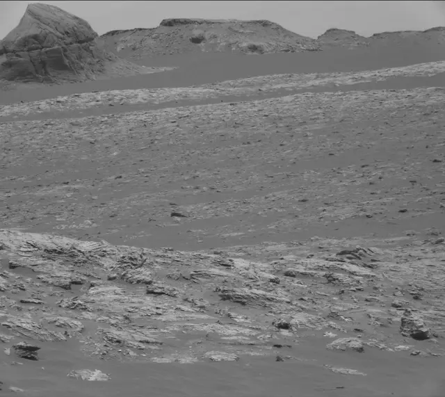 Sol 3061: Mast Camera (Mastcam)