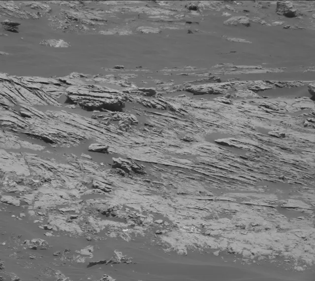Sol 3061: Mast Camera (Mastcam)