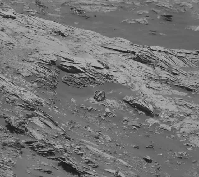 Sol 3061: Mast Camera (Mastcam)