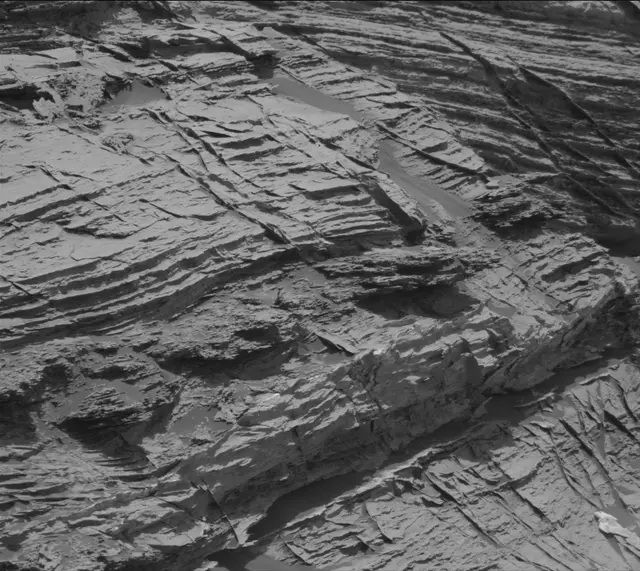 Sol 3061: Mast Camera (Mastcam)