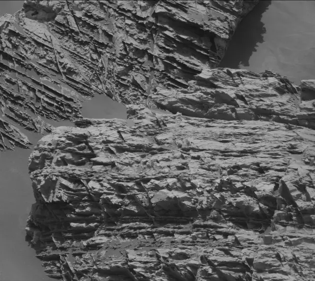 Sol 3061: Mast Camera (Mastcam)