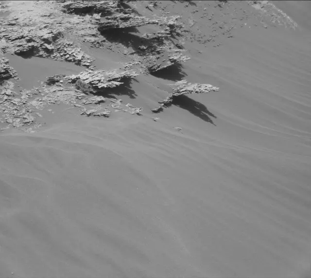 Sol 3061: Mast Camera (Mastcam)