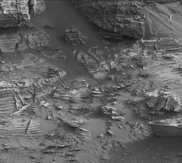 Sol 3063: Mast Camera (Mastcam)