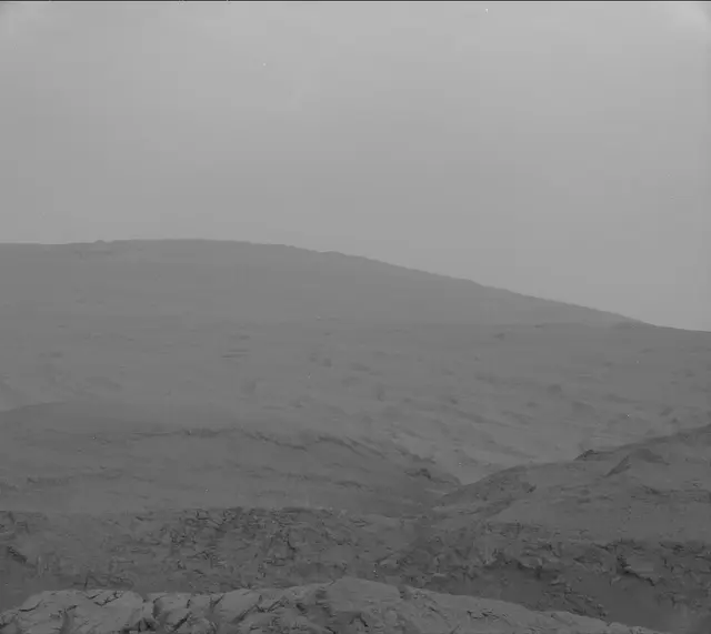 Sol 3063: Mast Camera (Mastcam)