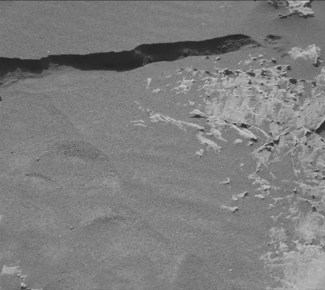 Sol 3063: Mast Camera (Mastcam)