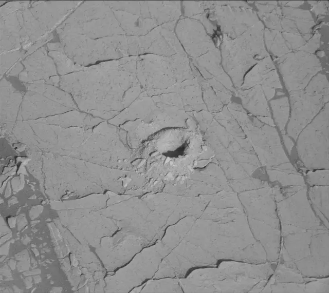 Sol 3063: Mast Camera (Mastcam)