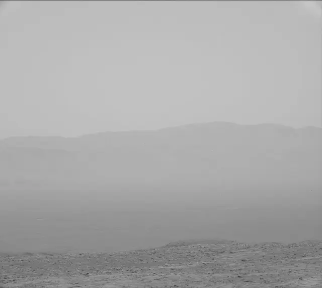 Sol 3067: Mast Camera (Mastcam)